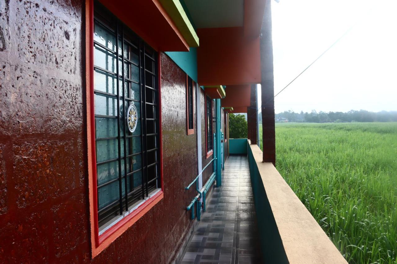 Dandeli Nakadi Home Stay Esterno foto