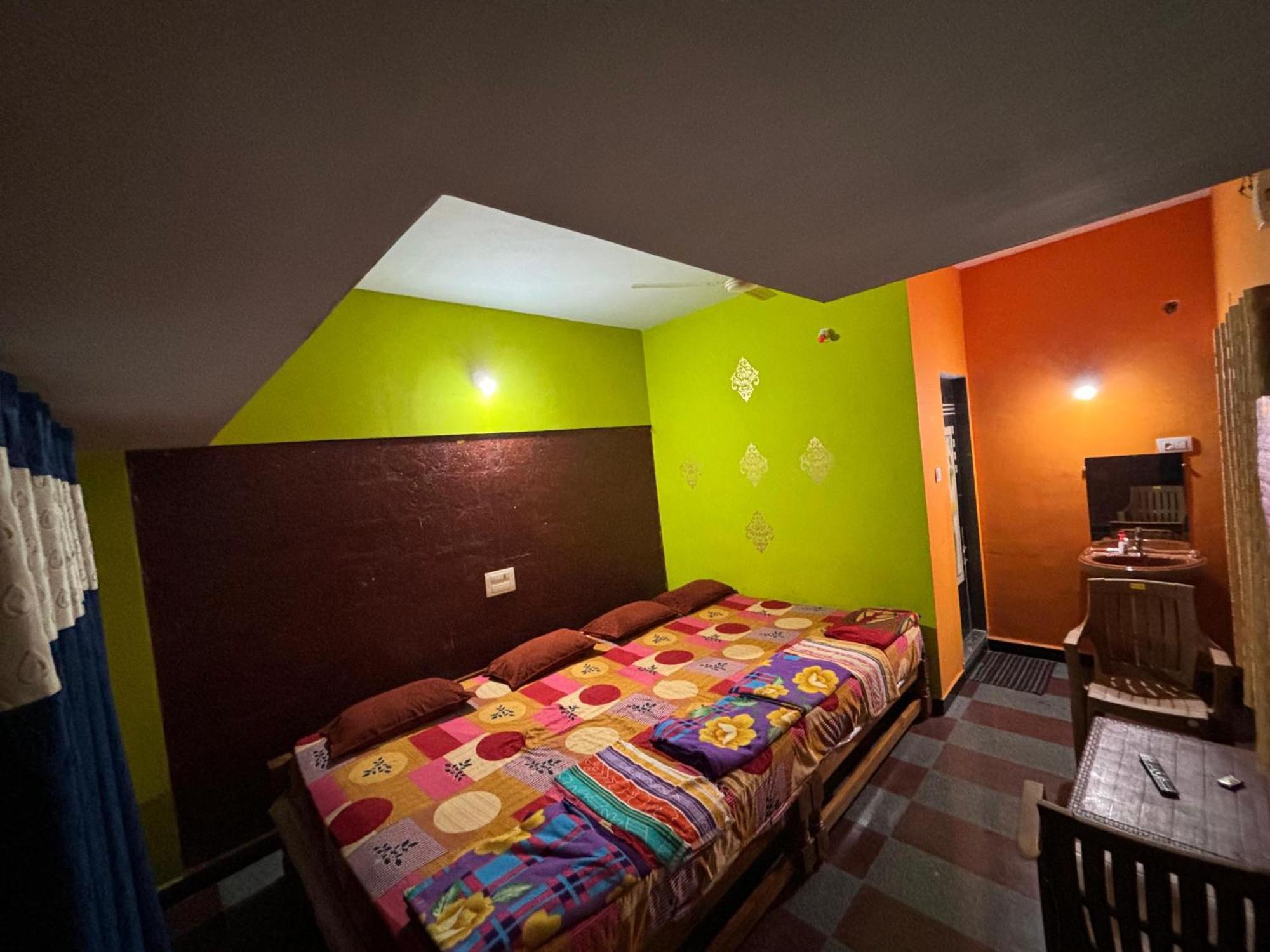 Dandeli Nakadi Home Stay Esterno foto